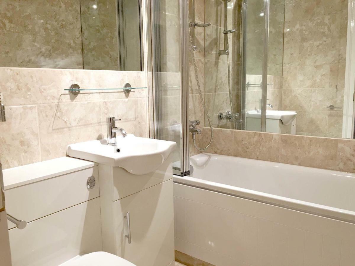 Elegant Fitzrovia Central London 2-Bed Nr Oxford Street Helpful Informative Host Extérieur photo